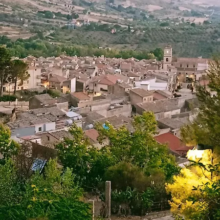 Svegliati, Sei In Paradiso شقة
